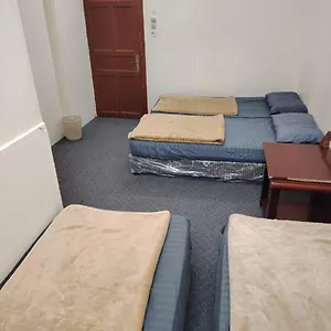 البديل الاول 1 Séjour chez l'habitant